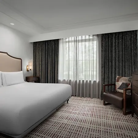 Bellasera Hotel & Suites Paso Robles, Tapestry By Hilton Exterior photo