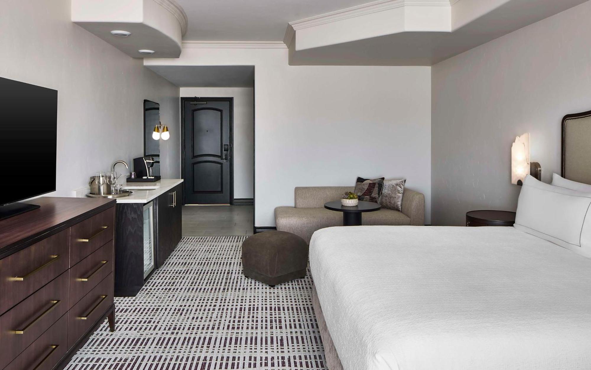 Hotel Bellasera & Paso Robles, Tapestry By Hilton Paso Robles