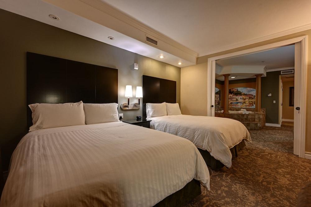 Bellasera & Paso Robles, Tapestry By Hilton 4* Paso Robles