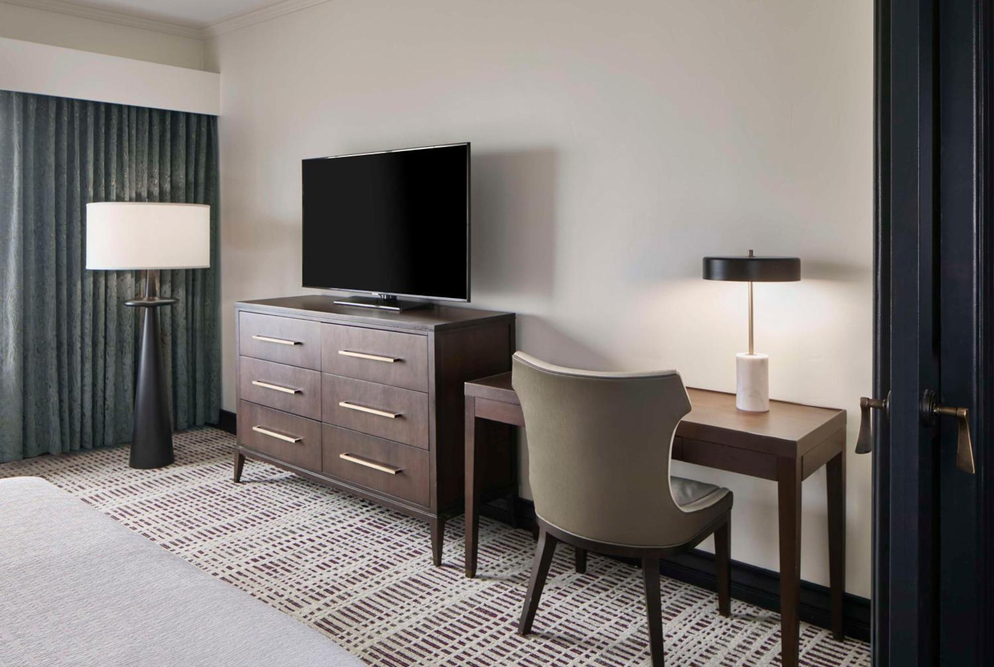 Bellasera & Paso Robles, Tapestry By Hilton