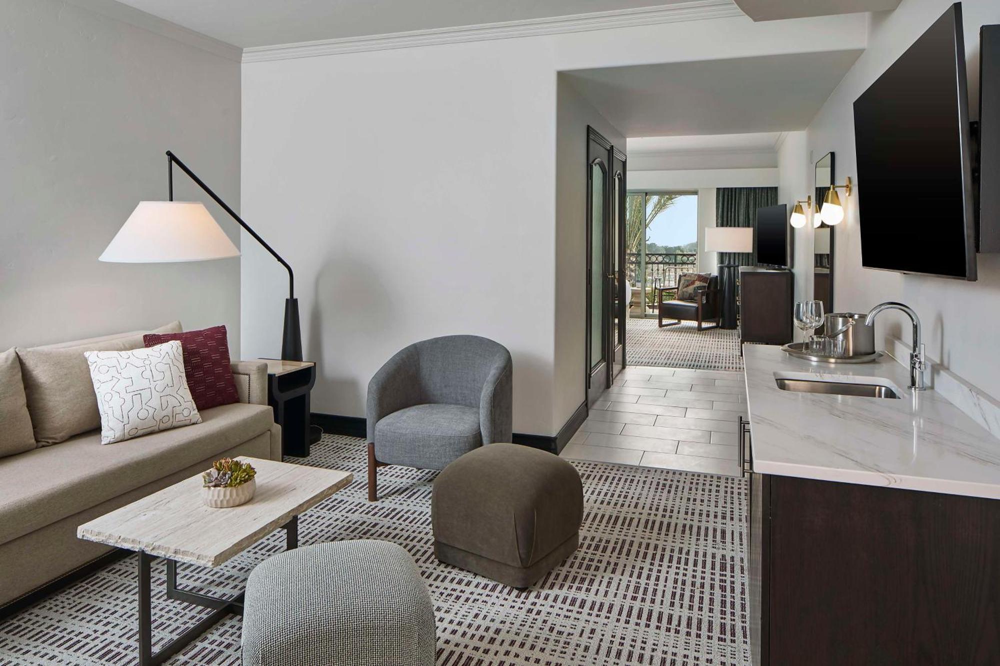 Hotel Bellasera & Paso Robles, Tapestry By Hilton Paso Robles