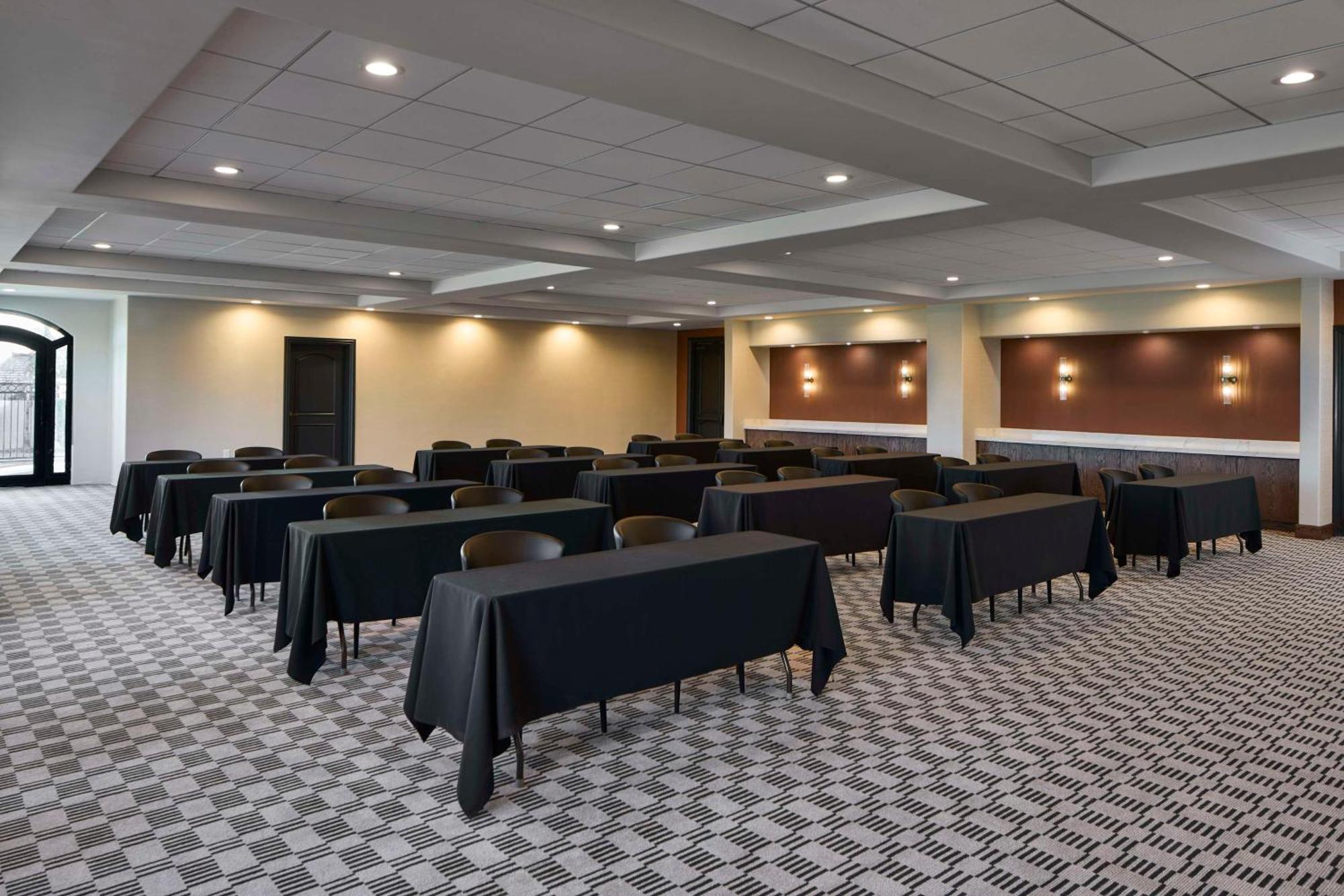 Hotel Bellasera & Paso Robles, Tapestry By Hilton