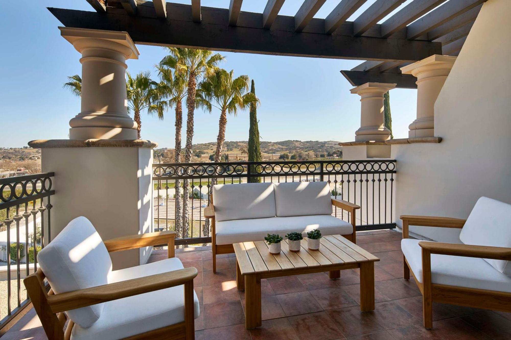 Hotel Bellasera & Paso Robles, Tapestry By Hilton 4*